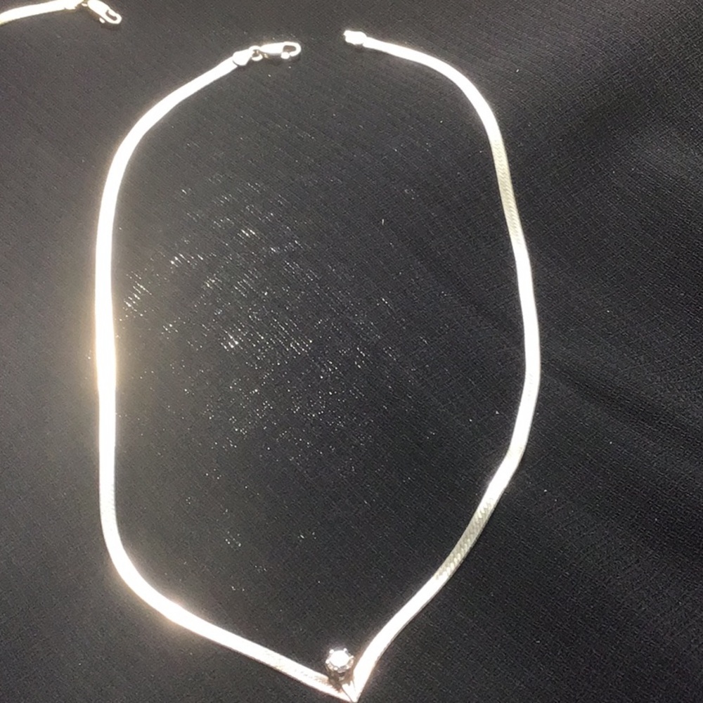 2 Sterling Silver Necklaces - Picture 4 of 7